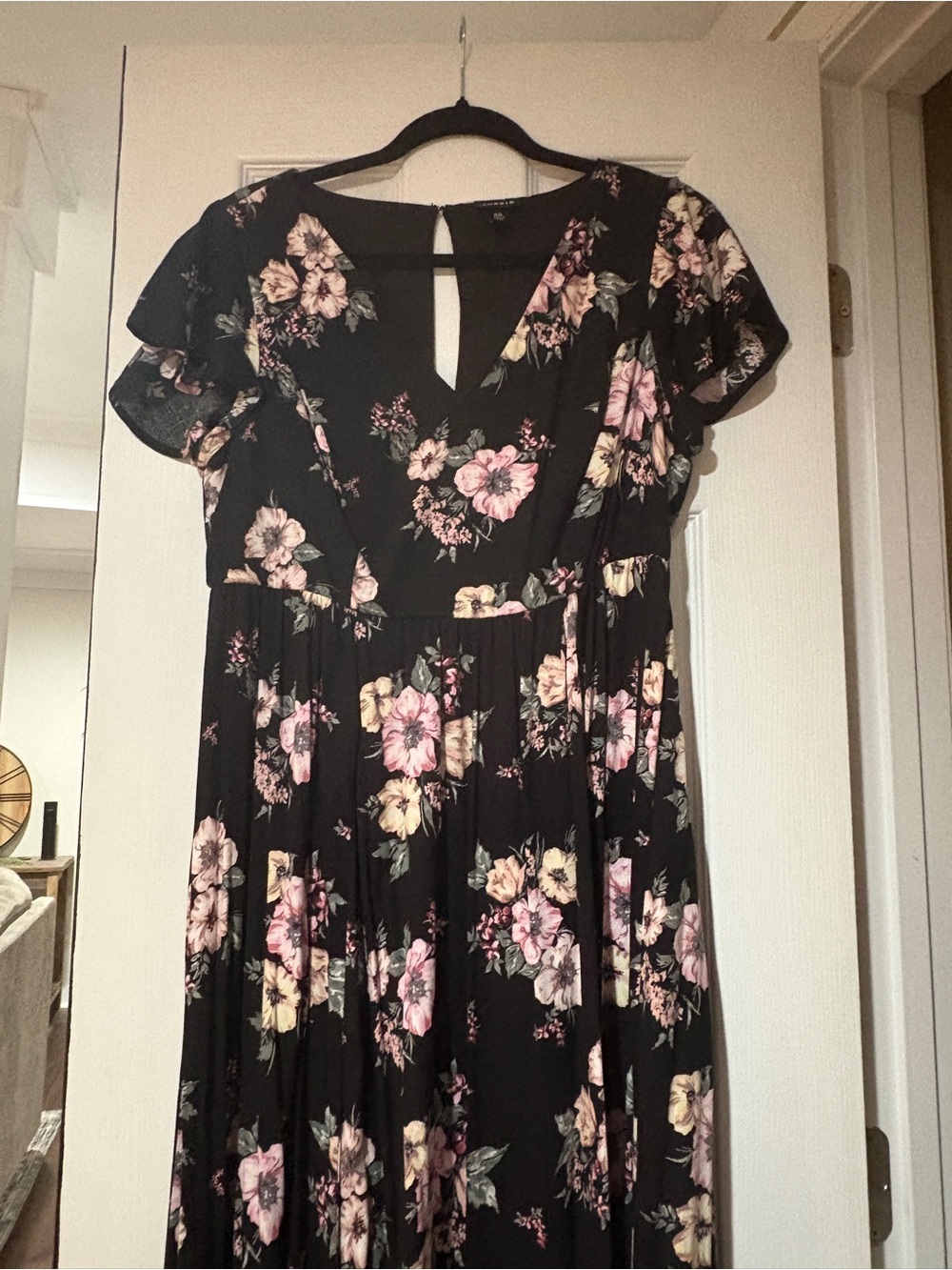 Torrid Floral Flutter Sleeve Maxi Dress - Black with Pink Floral